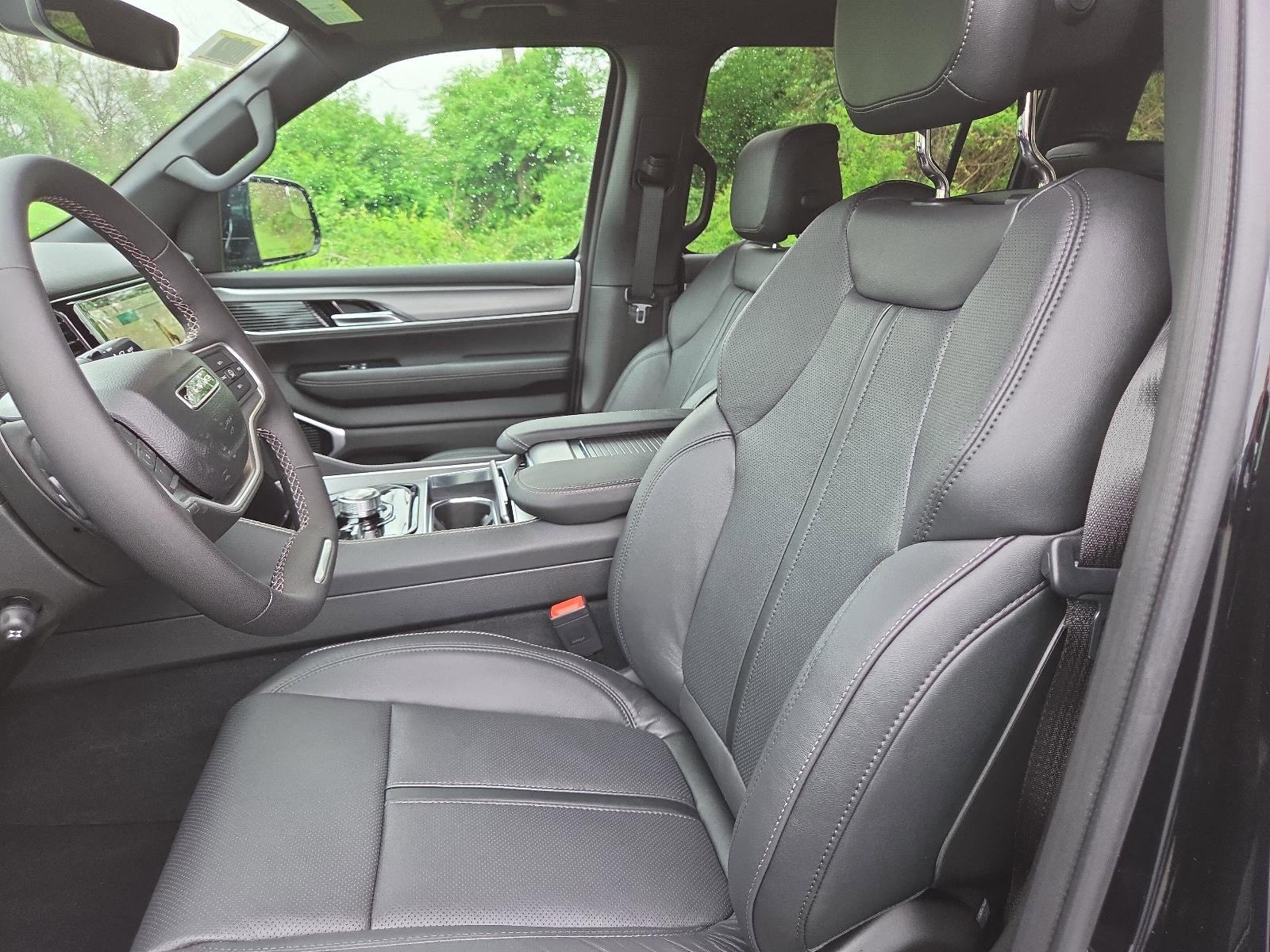 2026 Jeep Grand Wagoneer L Limited Altitude 4x4