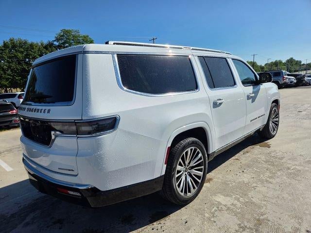 2023 Jeep Grand Wagoneer L Series III 4x4