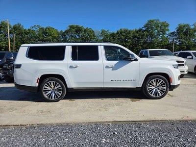 2023 Jeep Grand Wagoneer L Series III 4x4