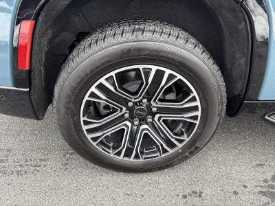 2026 Jeep Grand Wagoneer 4x4