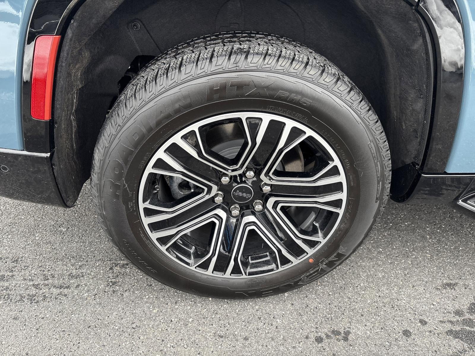 2026 Jeep Grand Wagoneer 4x4