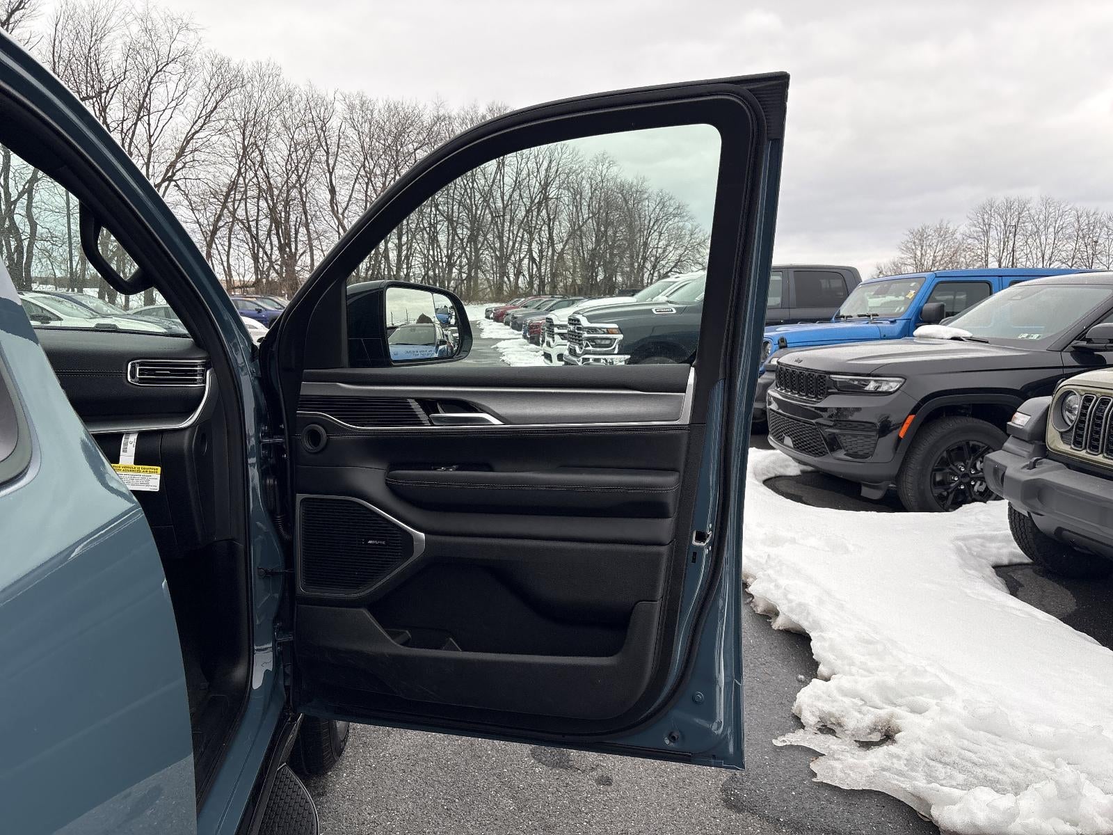 2026 Jeep Grand Wagoneer 4x4