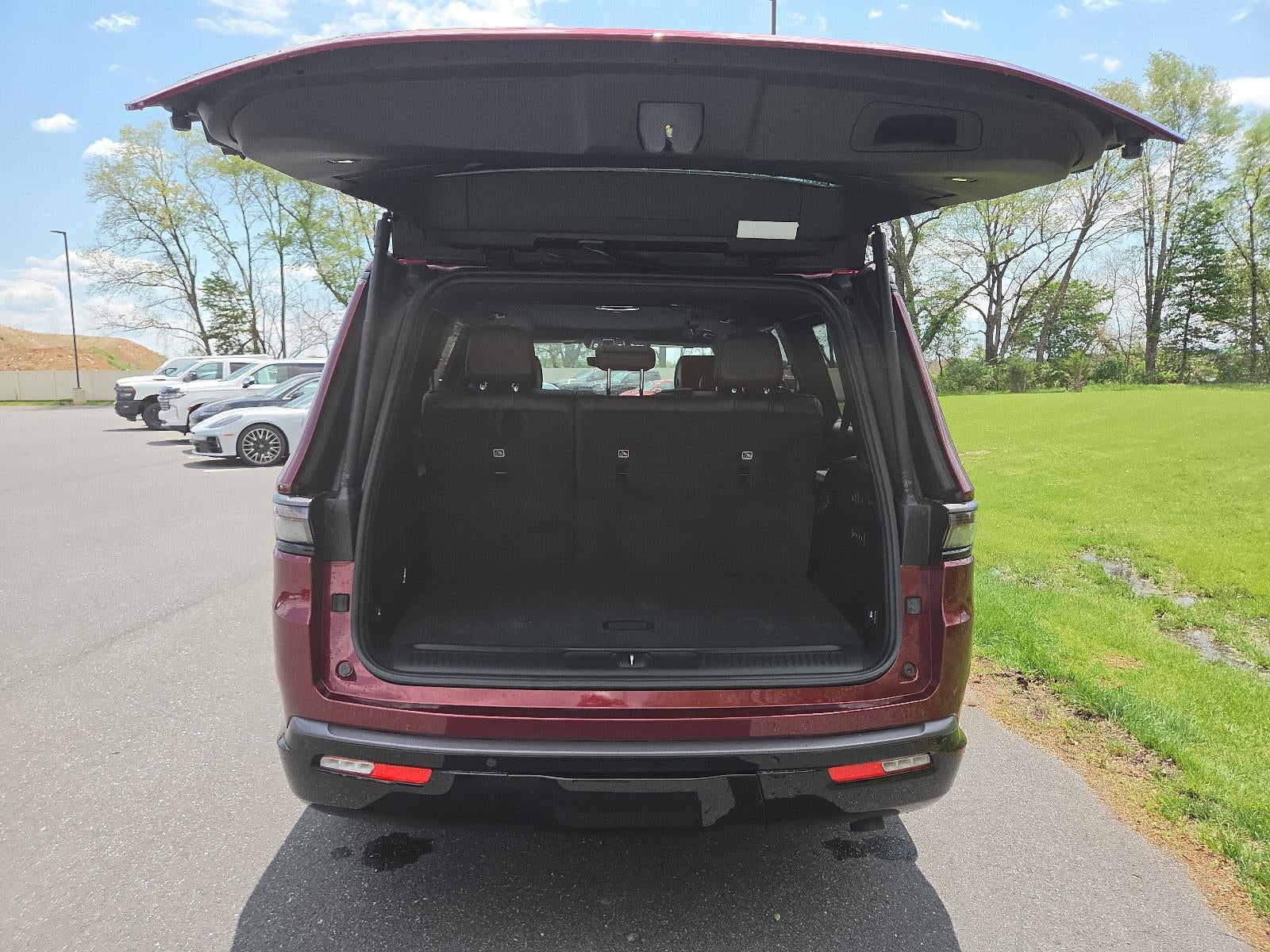 2026 Jeep Grand Wagoneer Limited Altitude 4x4