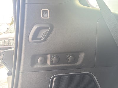 2026 Jeep Grand Wagoneer Limited Altitude 4x4