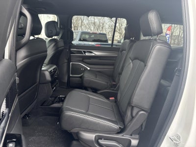 2026 Jeep Grand Wagoneer Limited Altitude 4x4