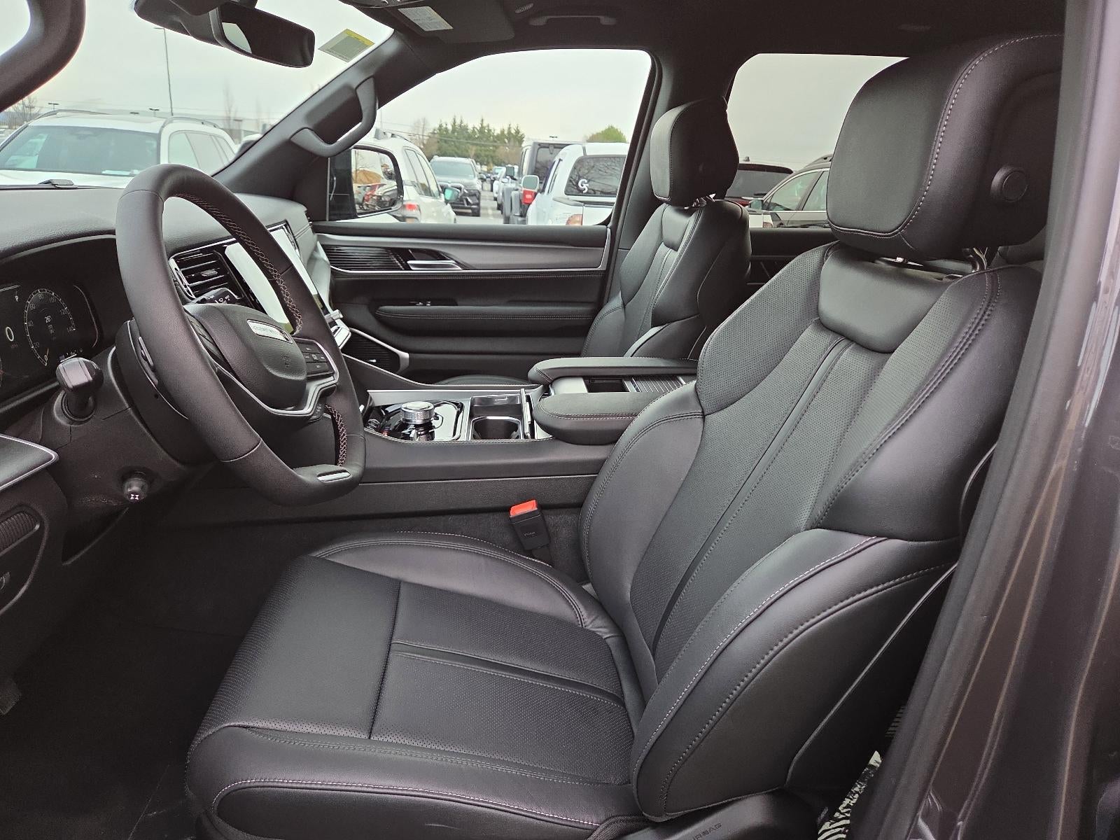 2026 Jeep Grand Wagoneer Limited Altitude 4x4