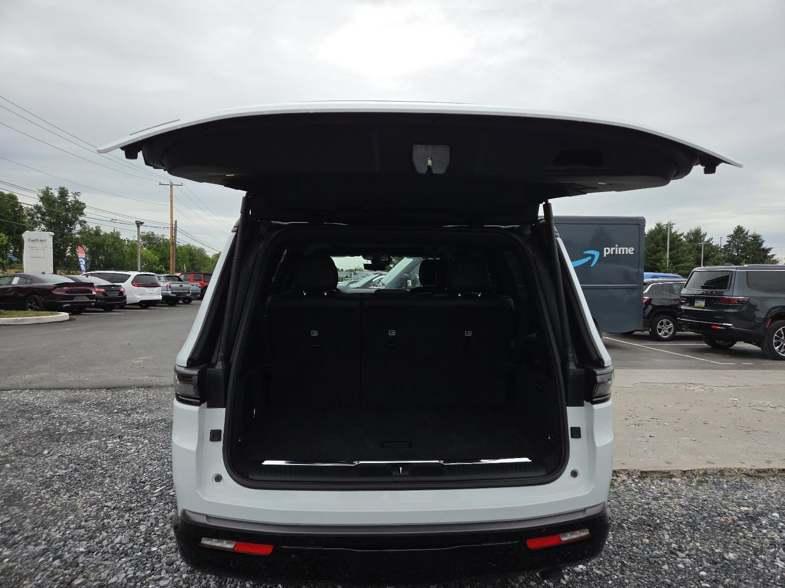 2026 Jeep Grand Wagoneer Summit Obsidian 4x4
