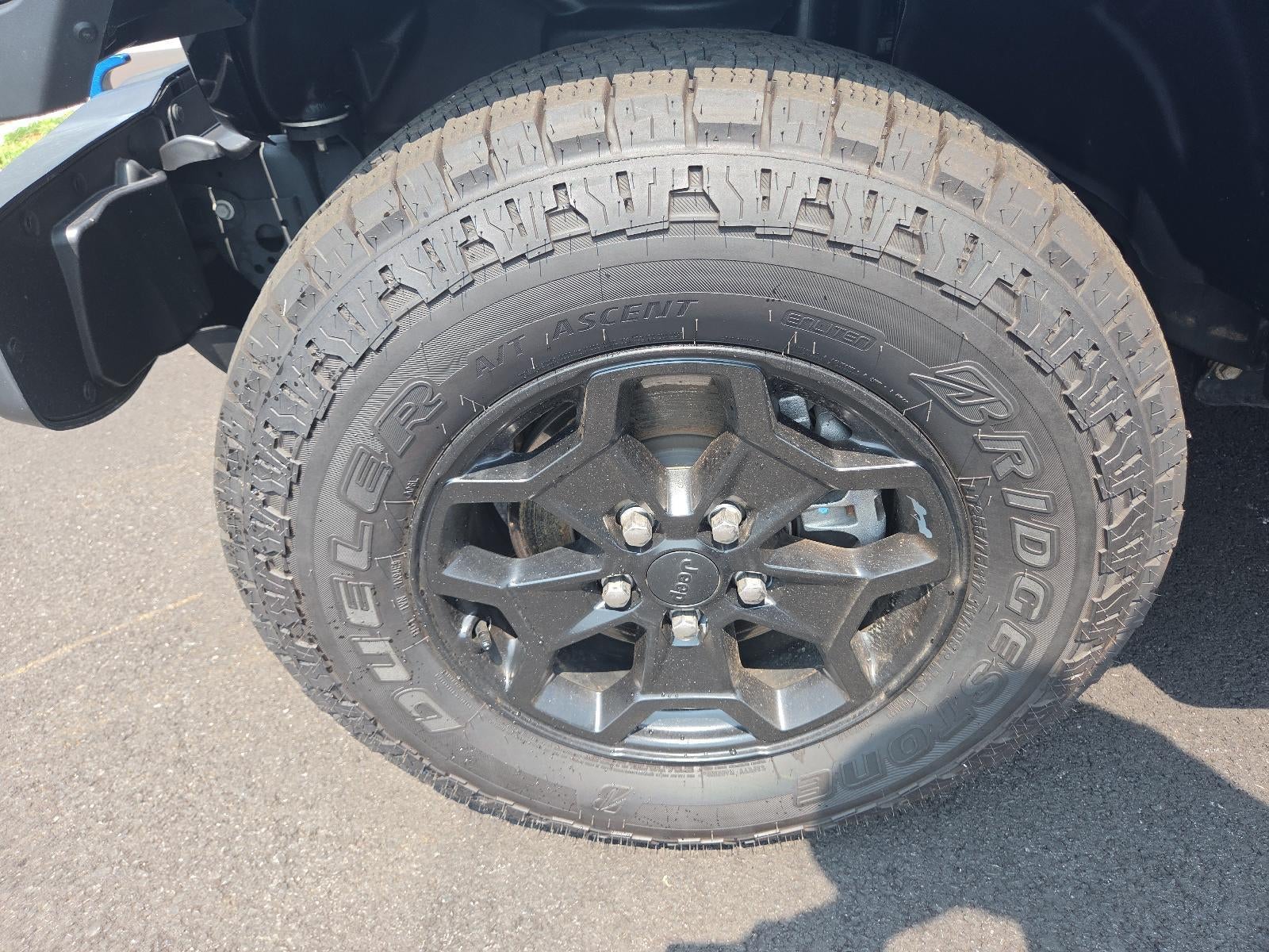 2021 Jeep Gladiator Willys 4x4