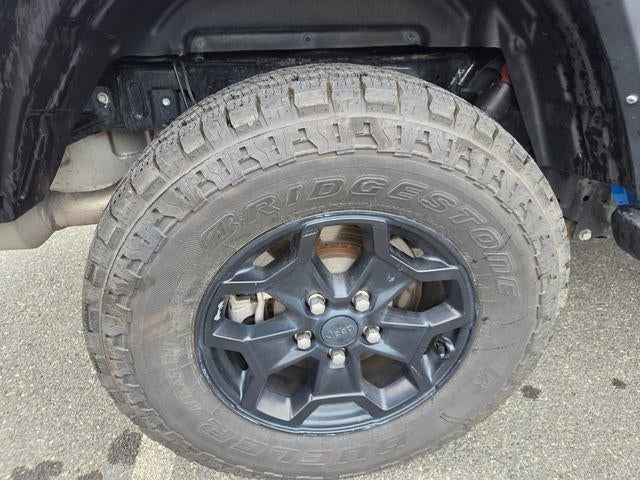 2021 Jeep Gladiator Willys 4x4