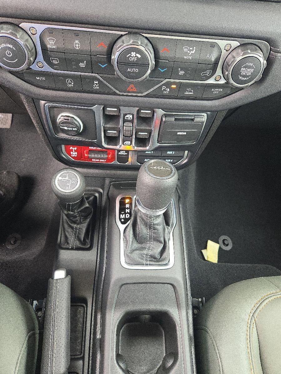 2026 Jeep Gladiator Mojave X 4x4