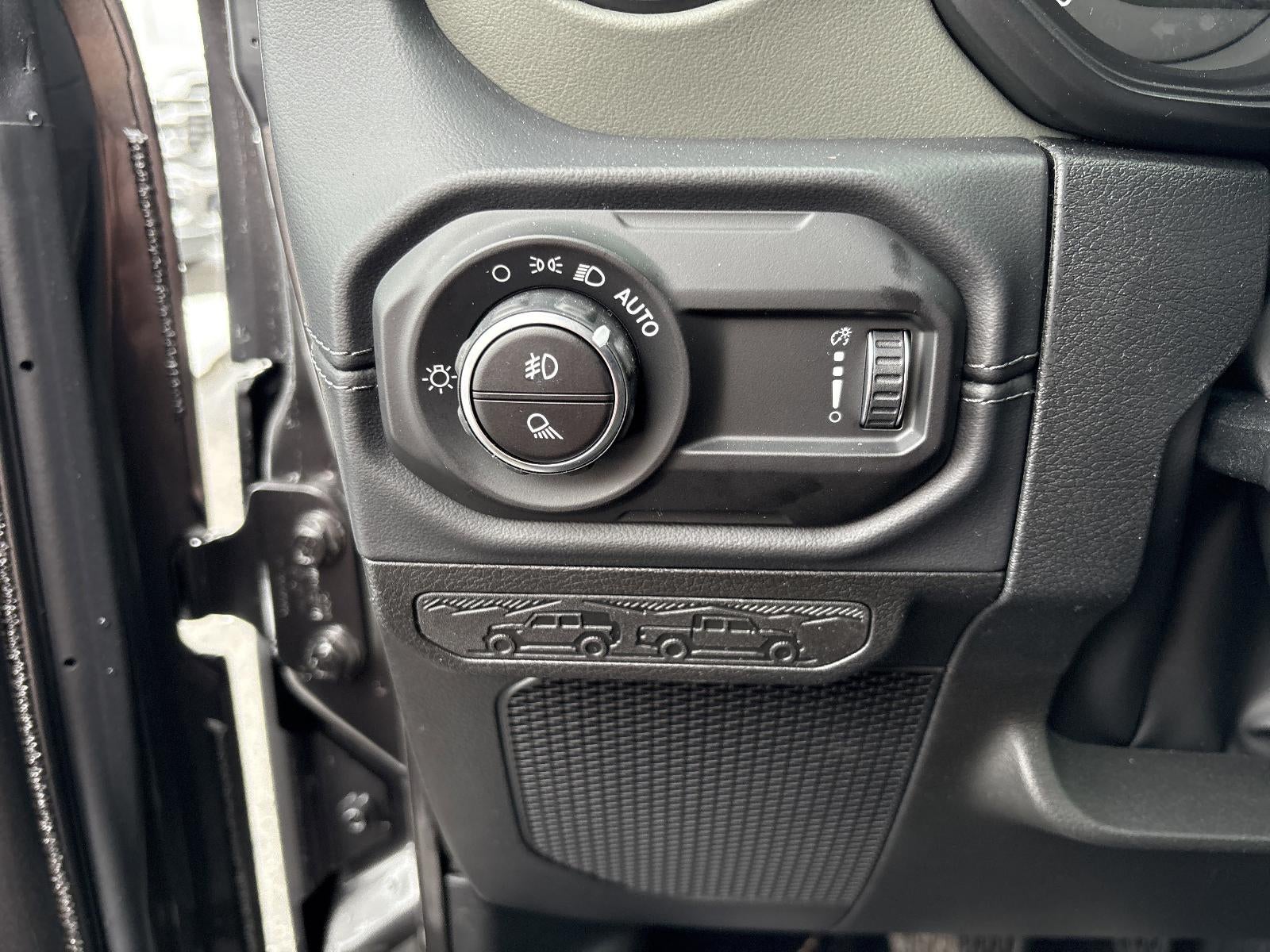 2026 Jeep Gladiator Mojave 4x4