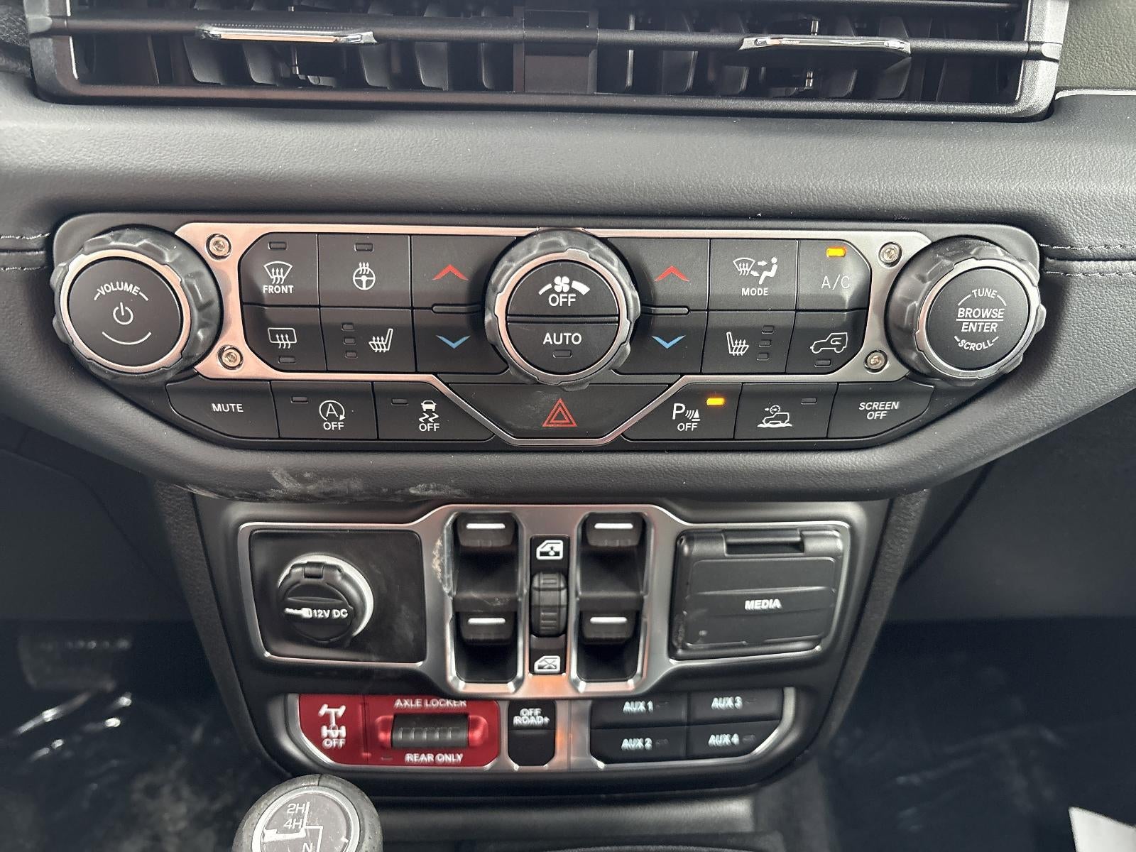 2026 Jeep Gladiator Mojave 4x4