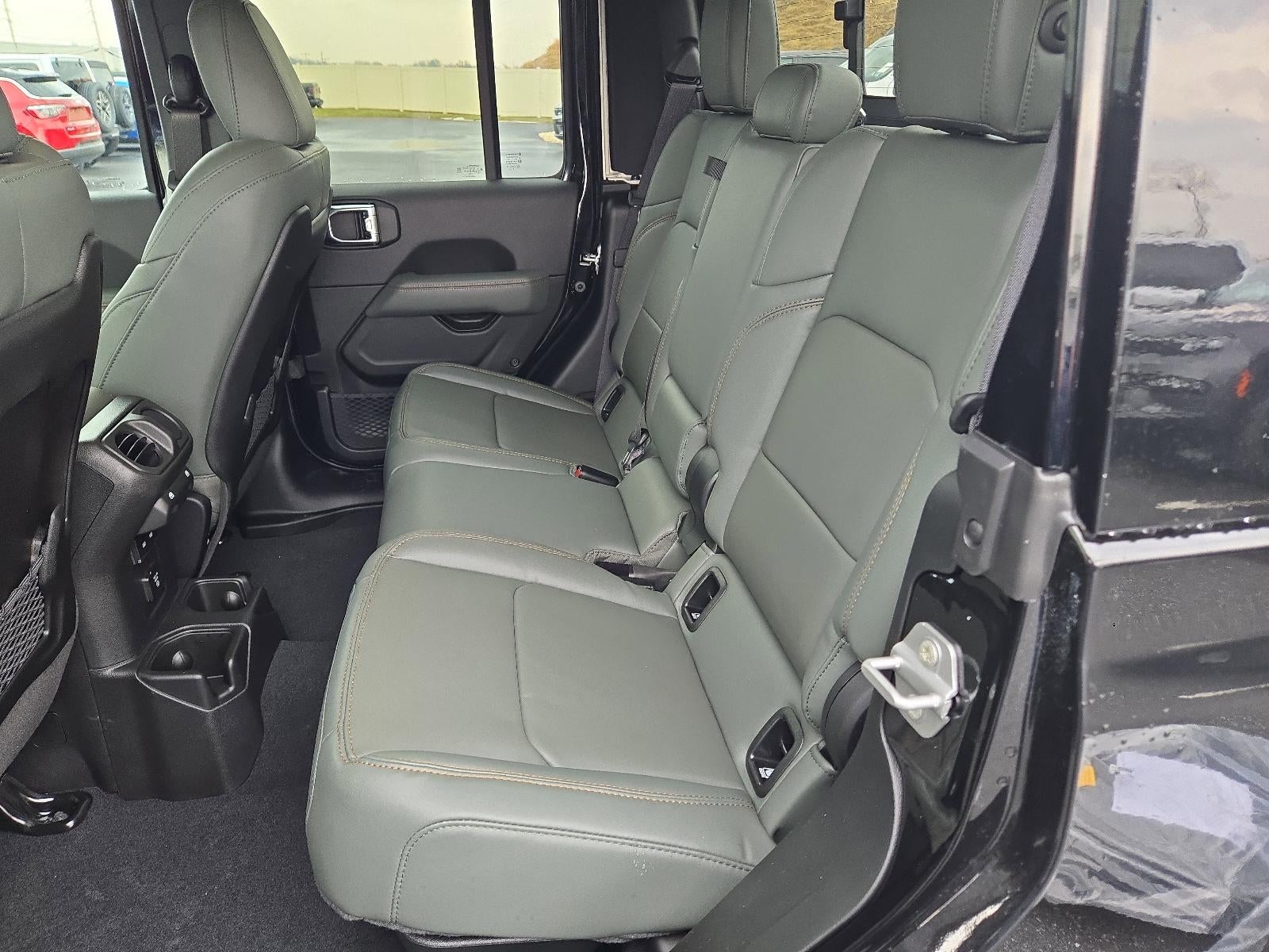 2026 Jeep Gladiator Mojave X 4x4