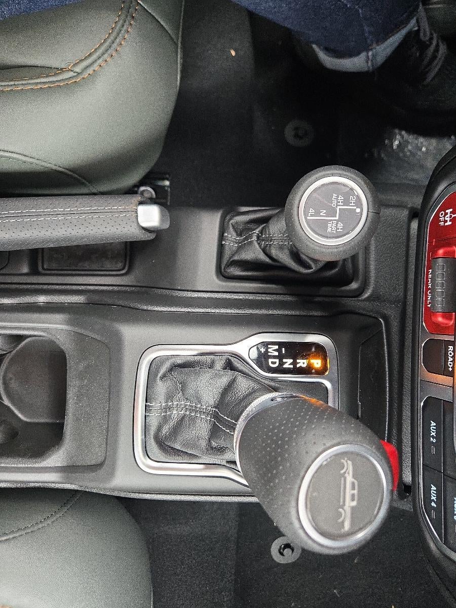 2026 Jeep Gladiator Mojave X 4x4