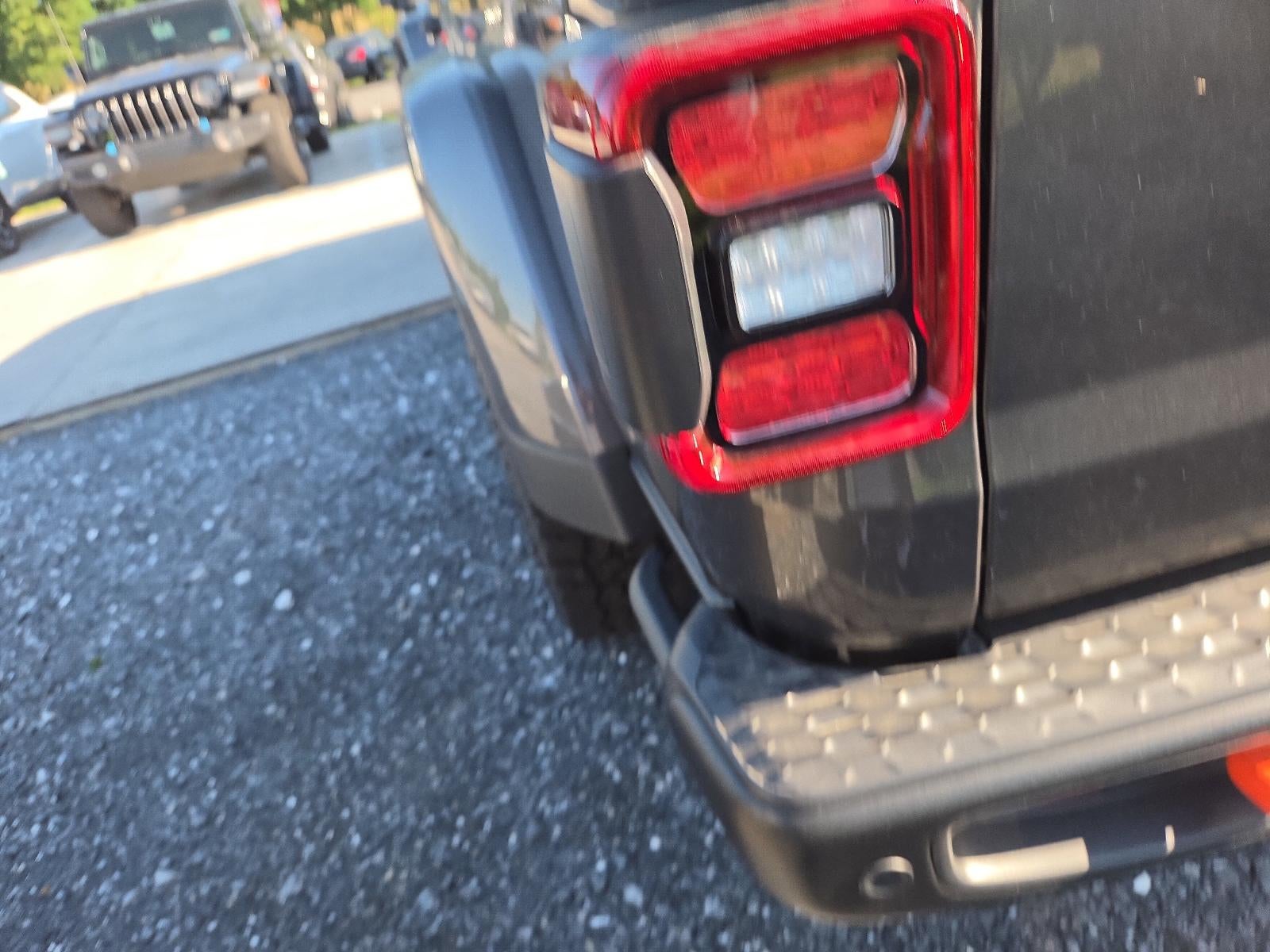 2026 Jeep Gladiator Mojave X 4x4
