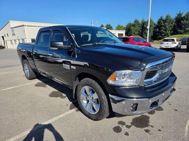 2017 RAM 1500 Big Horn 4x4 Crew Cab 6'4" Box