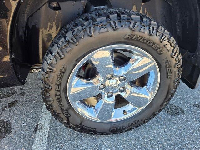 2017 RAM 1500 Big Horn 4x4 Crew Cab 6'4" Box