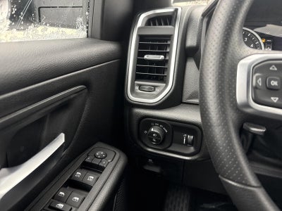 2026 RAM 1500 Express 4x4 Quad Cab 6'4" Box