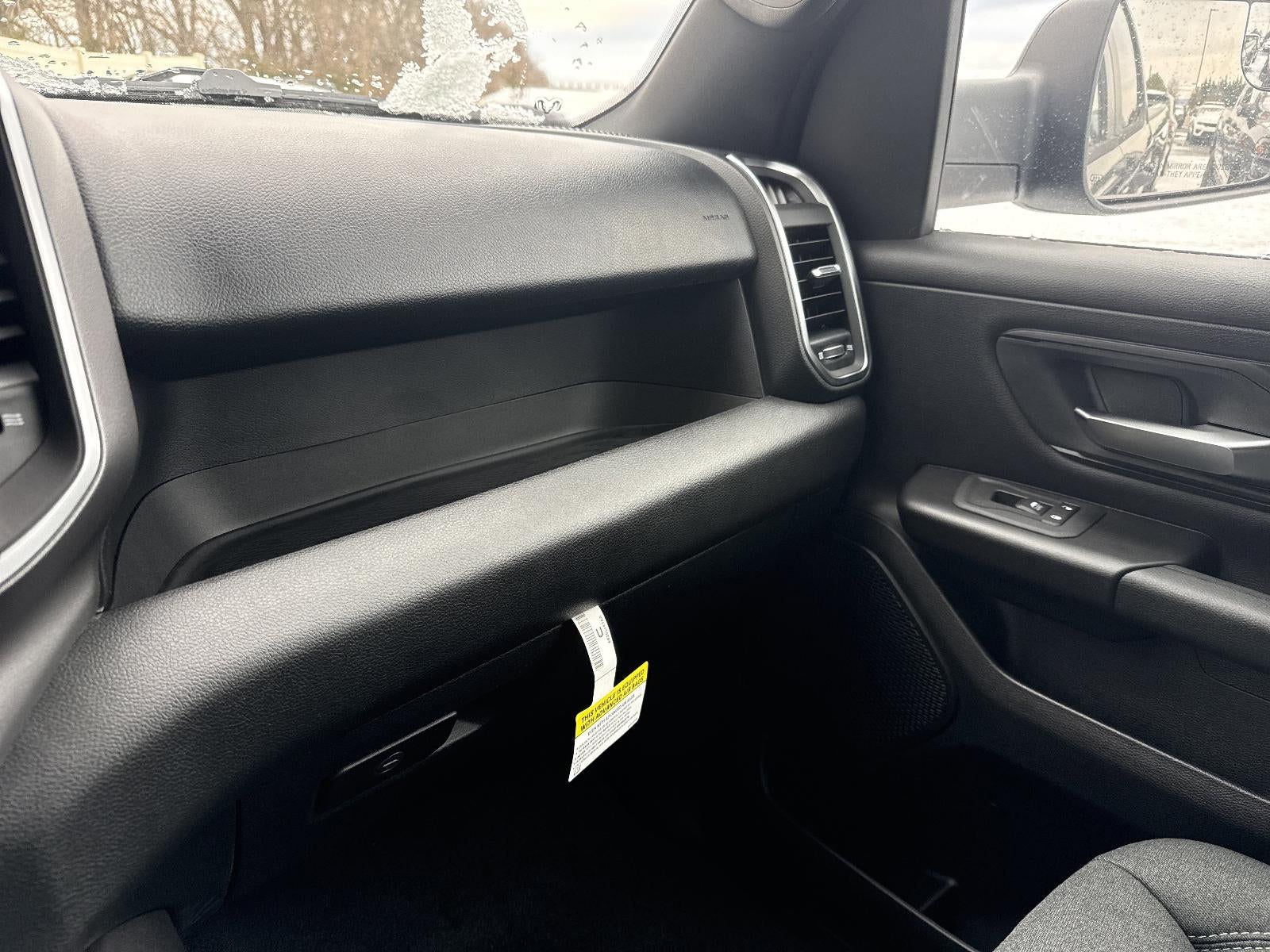 2026 RAM 1500 Express 4x4 Quad Cab 6'4" Box