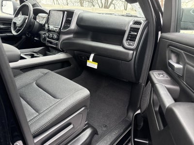 2026 RAM 1500 Express 4x4 Quad Cab 6'4" Box