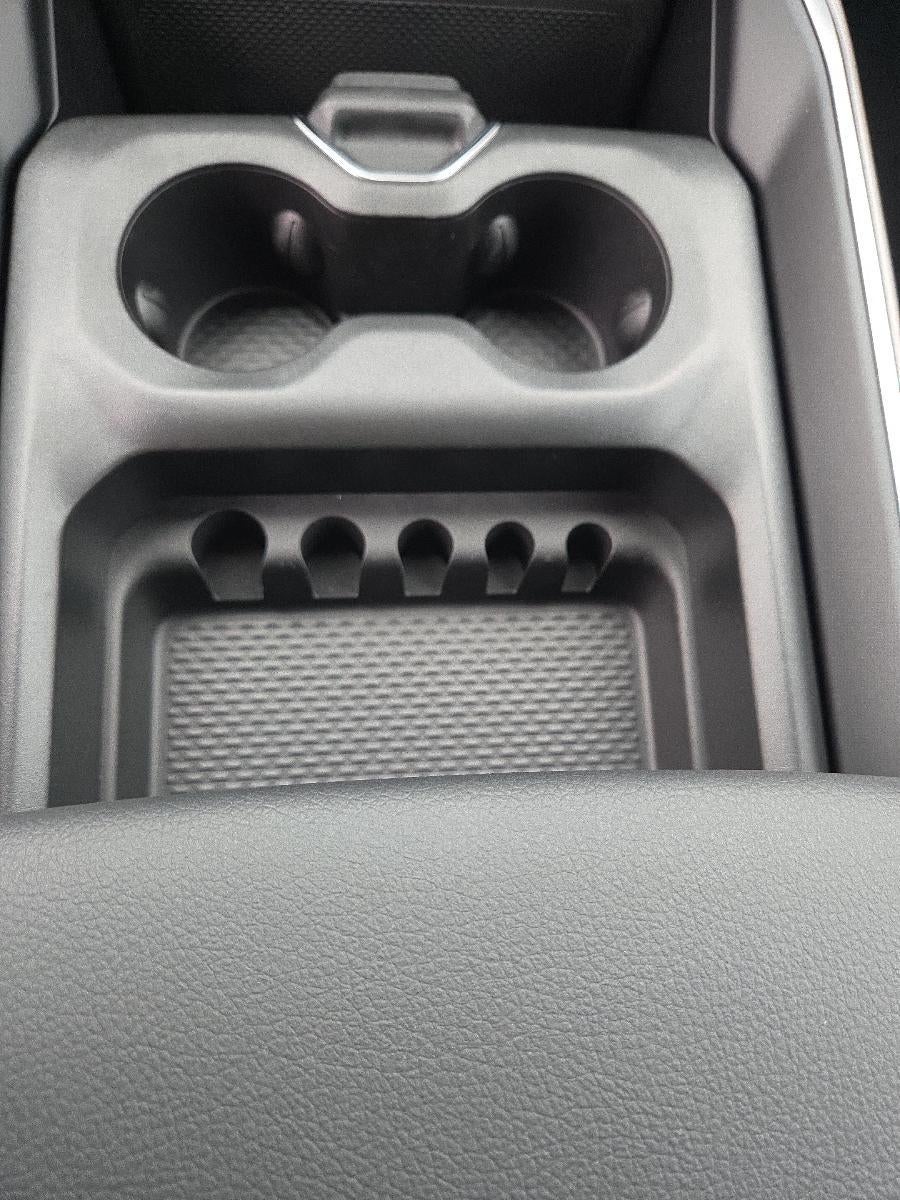 2026 RAM 1500 Express 4x4 Quad Cab 6'4" Box