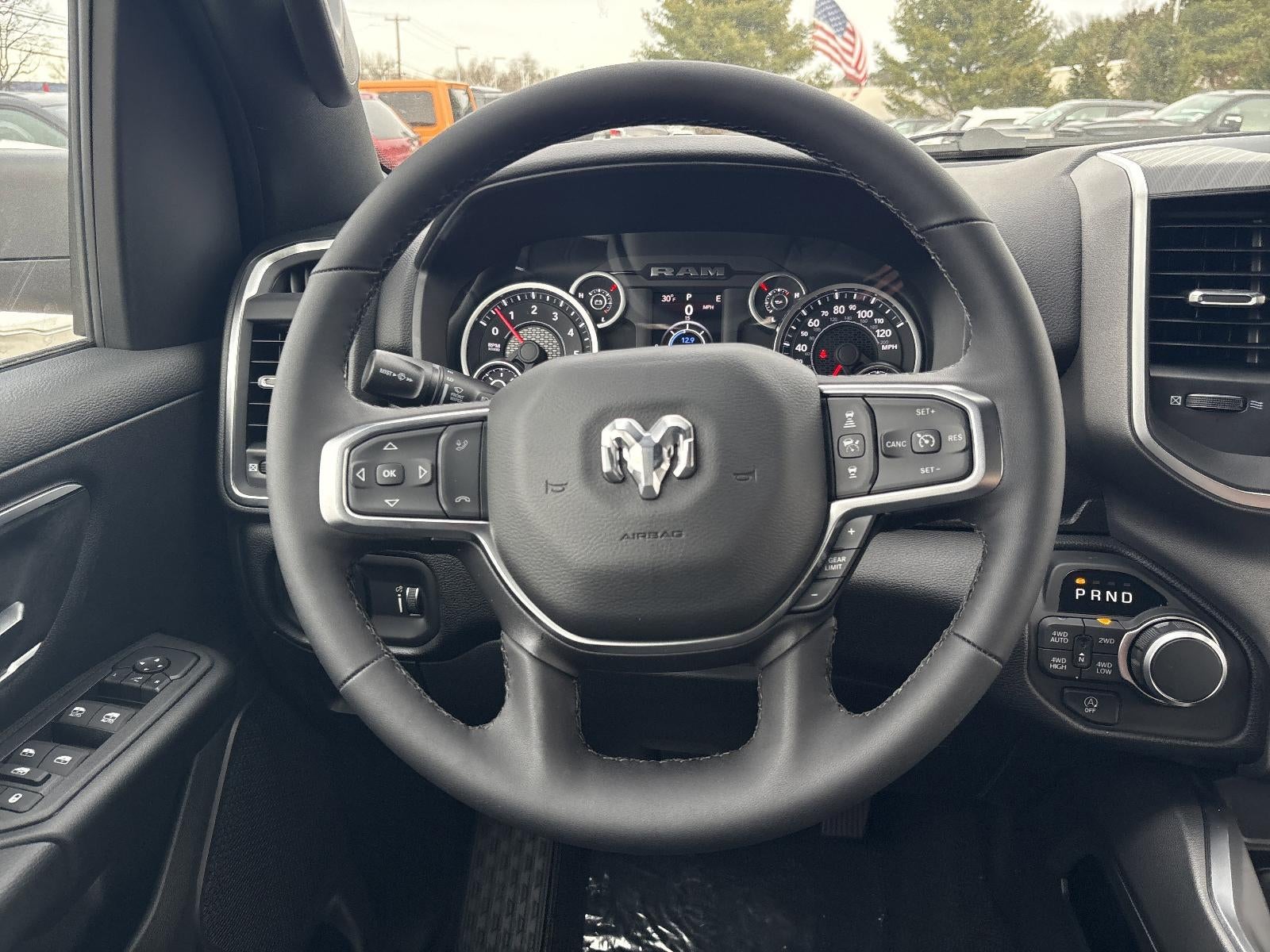 2025 RAM 1500 Big Horn 4x4 Crew Cab 5'7" Box