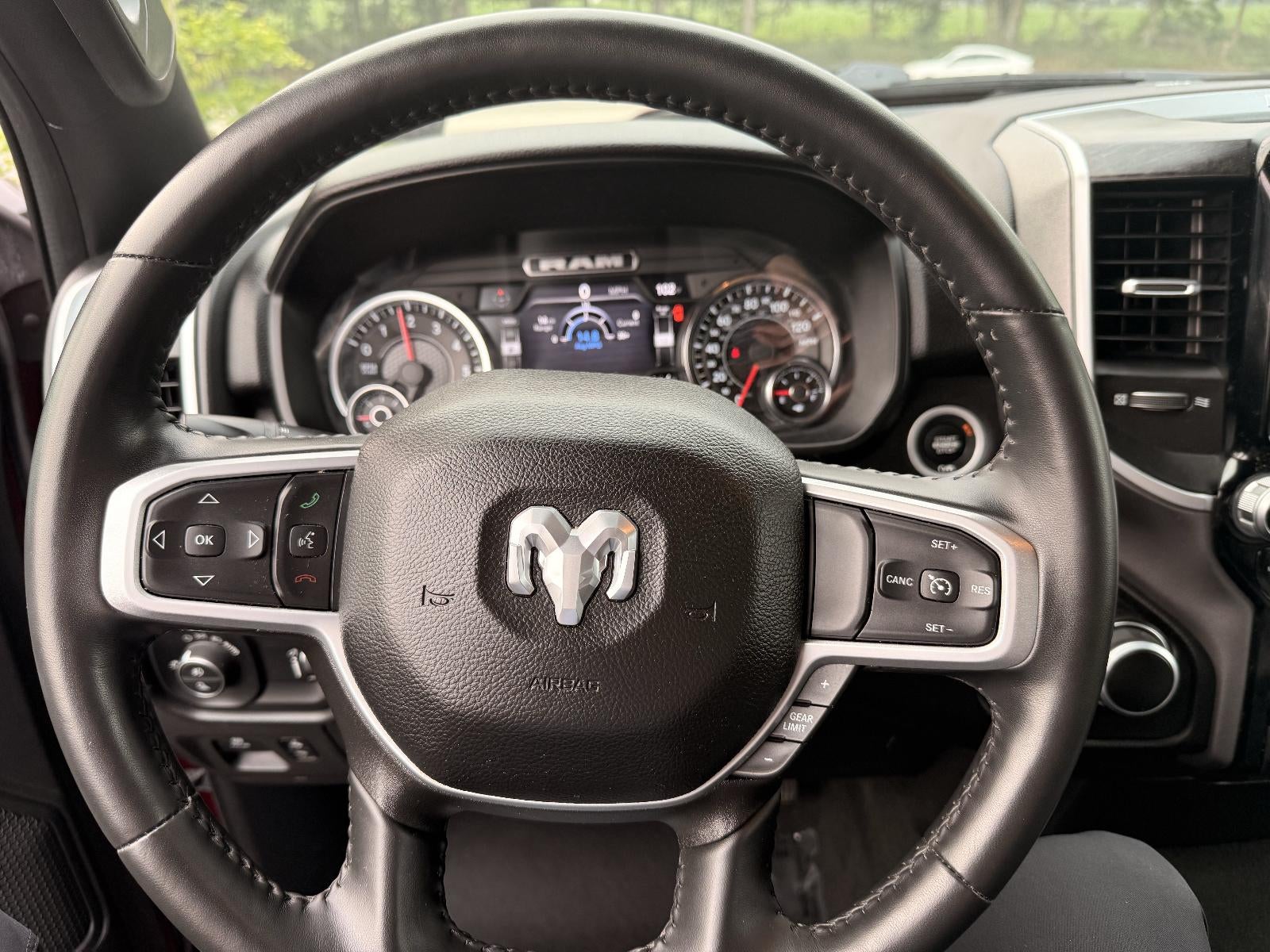 2023 RAM 1500 Big Horn 4x4 Crew Cab 5'7" Box