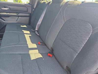 2026 RAM 1500 Express 4x4 Crew Cab 5'7" Box