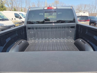 2026 RAM 1500 Express 4x4 Crew Cab 5'7" Box