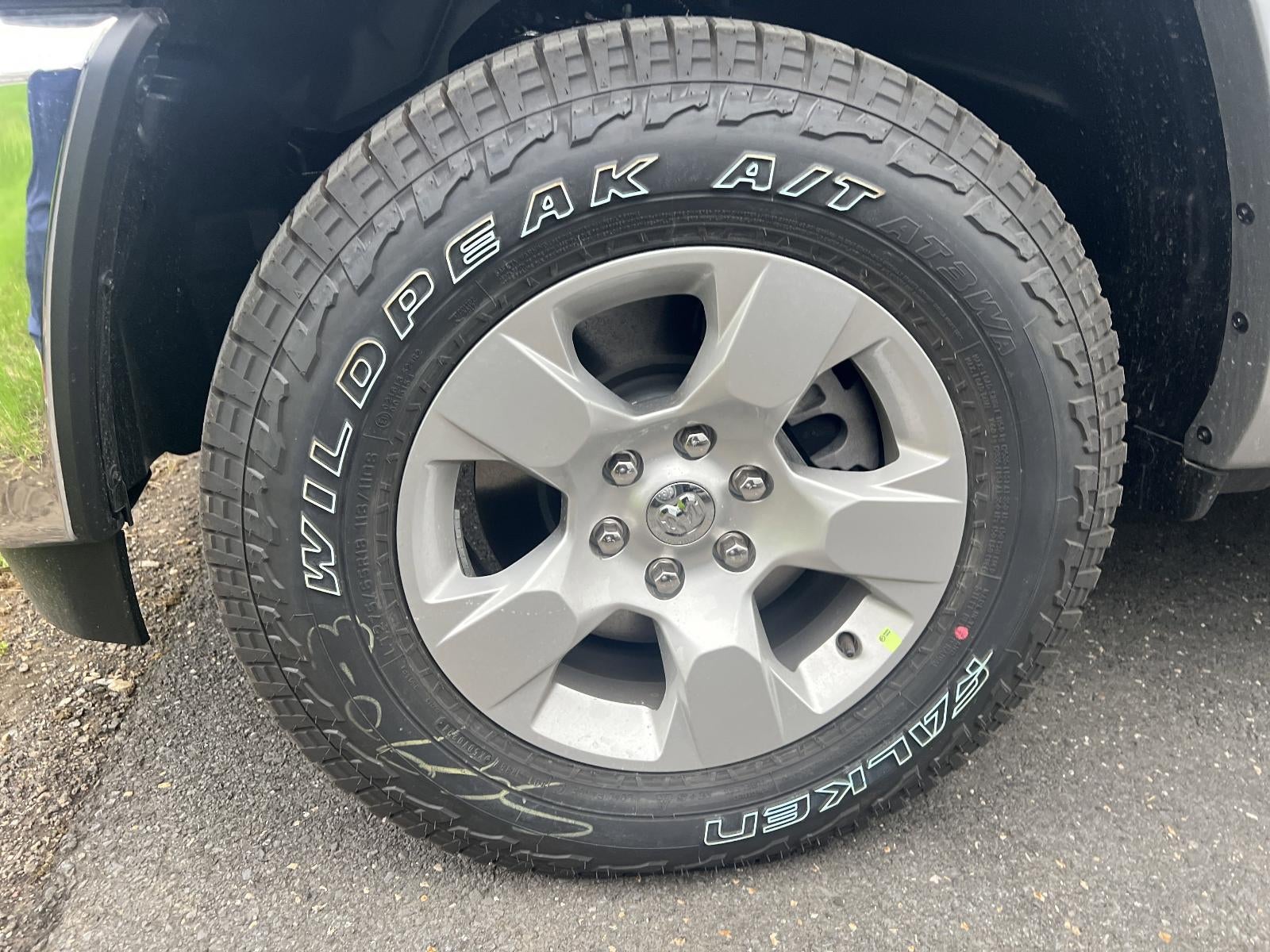 2025 RAM 1500 Big Horn 4x4 Quad Cab 6'4" Box