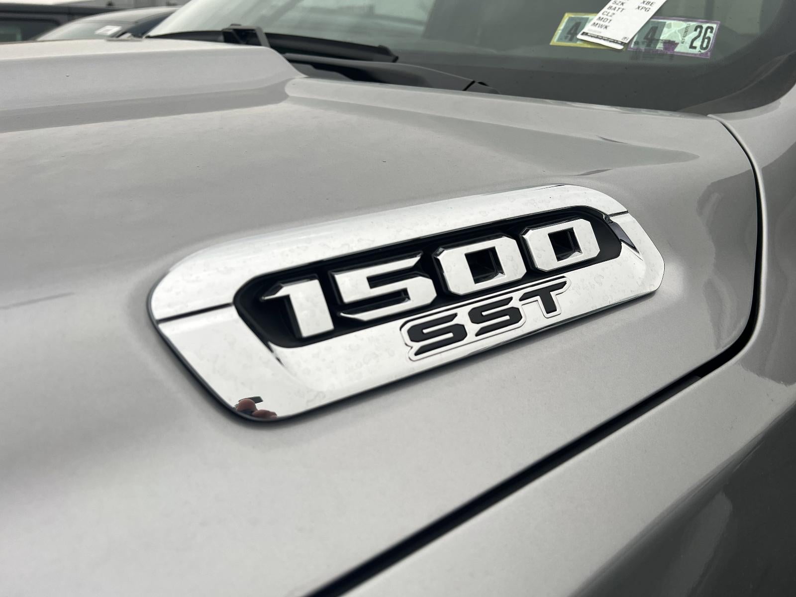 2025 RAM 1500 Big Horn 4x4 Quad Cab 6'4" Box