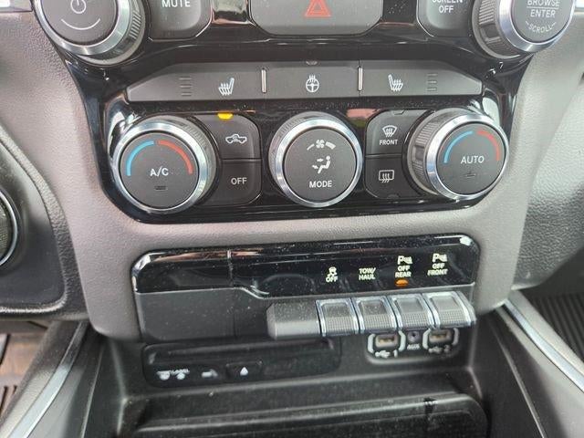 2019 RAM 1500 Big Horn/Lone Star 4x4 Quad Cab 6'4" Box
