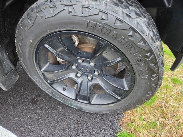 2021 RAM 1500 Big Horn 4x4 Quad Cab 6'4" Box