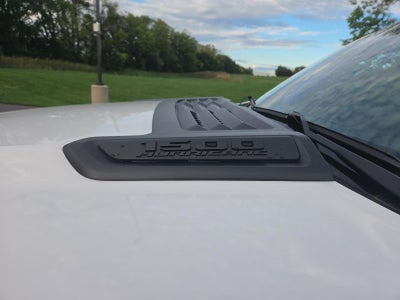 2026 RAM 1500 Express 4x4 Quad Cab 6'4" Box