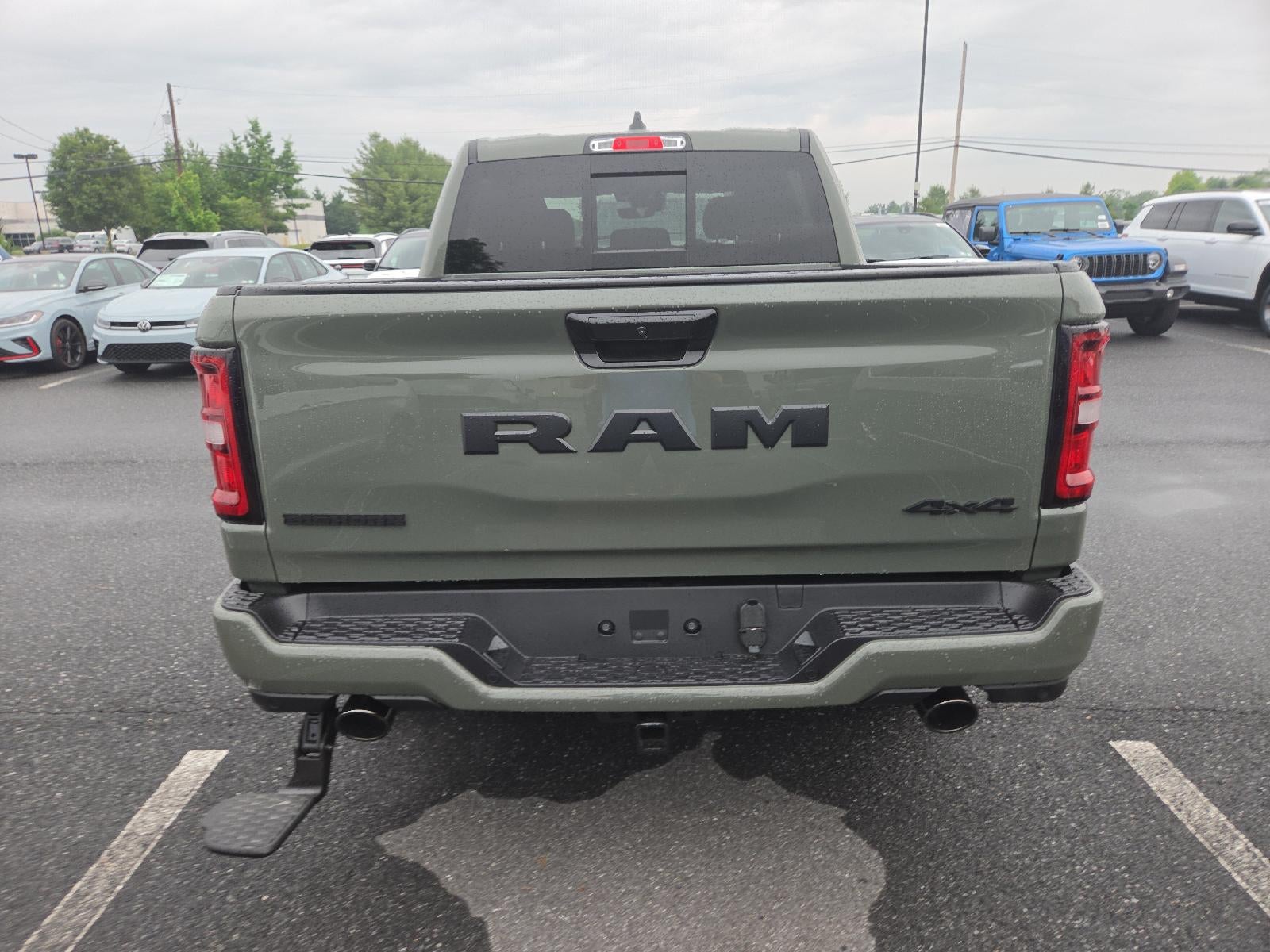 2026 RAM 1500 Big Horn 4x4 Crew Cab 5'7" Box