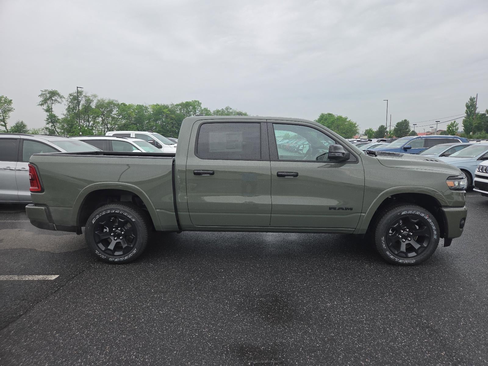 2026 RAM 1500 Big Horn 4x4 Crew Cab 5'7" Box