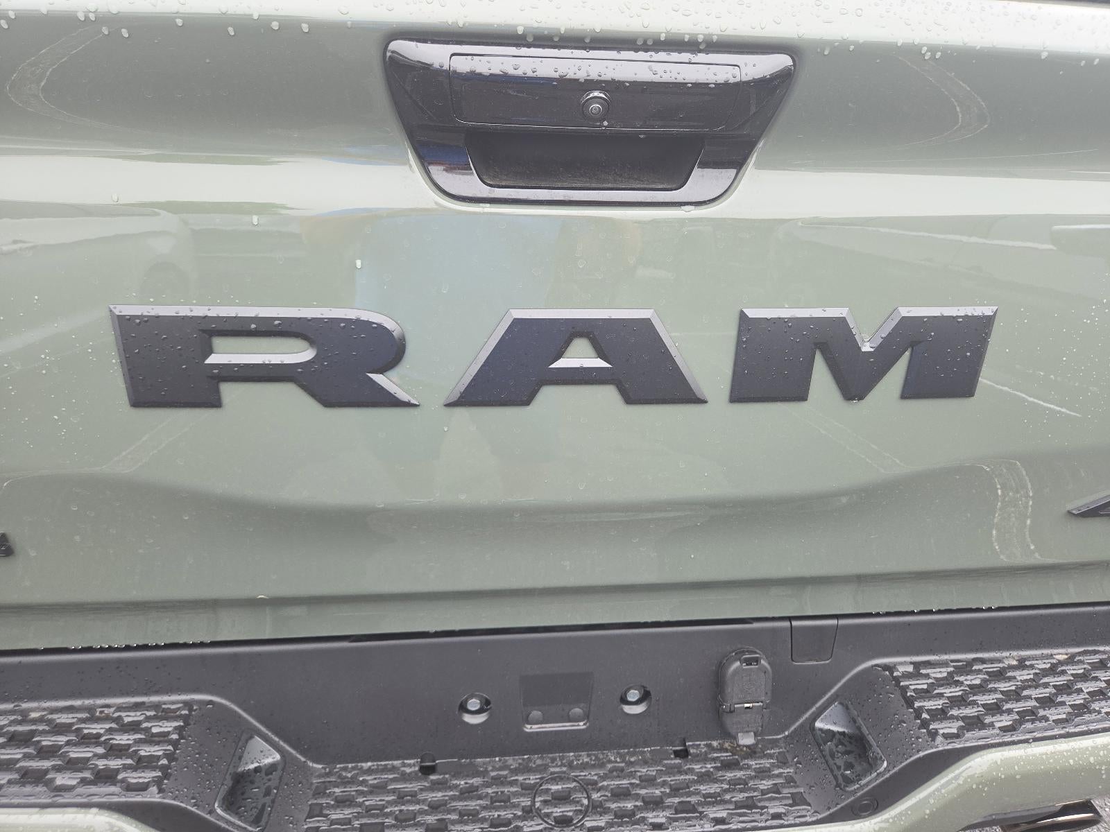 2026 RAM 1500 Big Horn 4x4 Crew Cab 5'7" Box