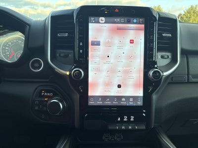 2026 RAM 1500 Big Horn 4x4 Crew Cab 5'7" Box