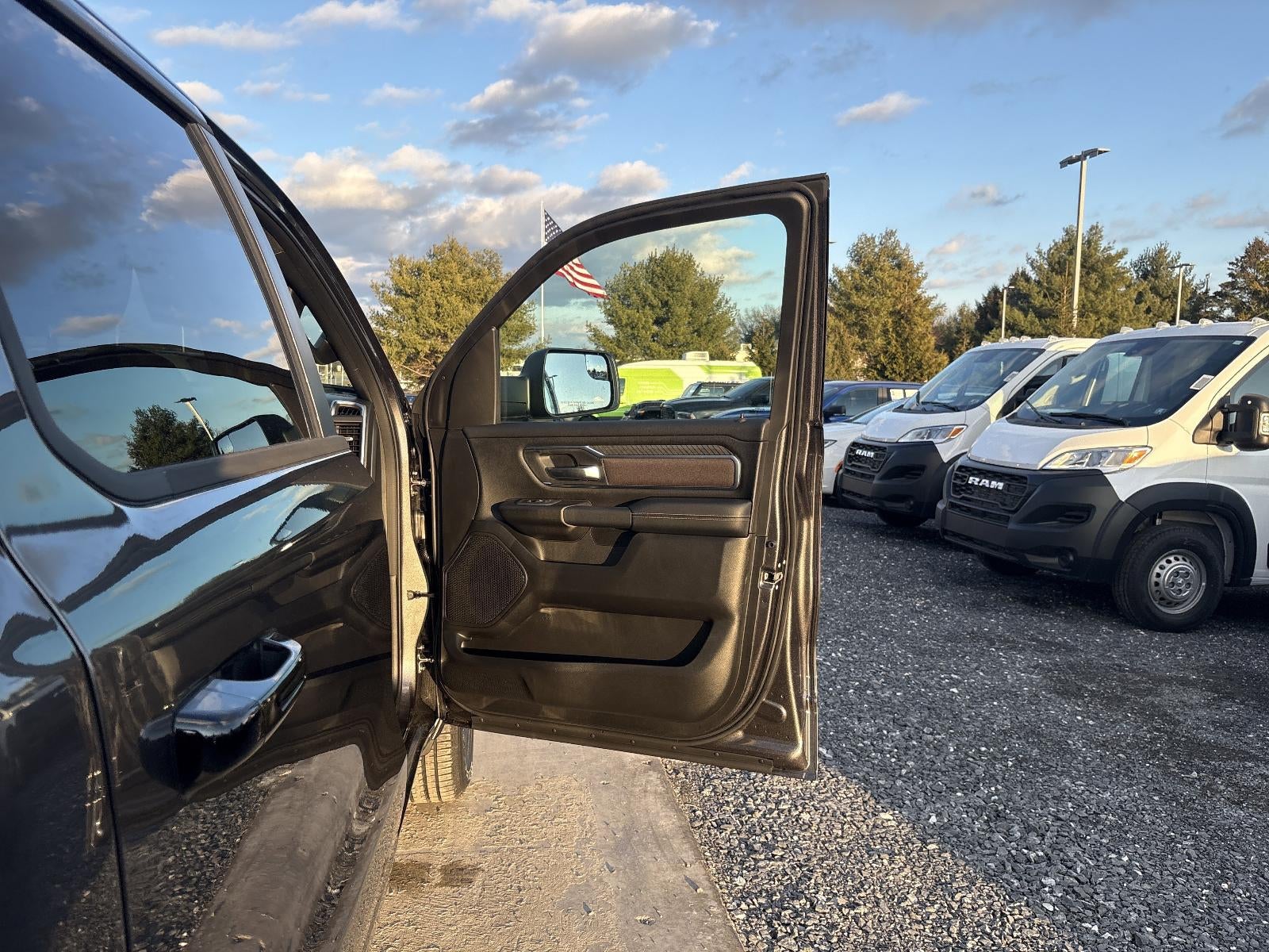 2026 RAM 1500 Big Horn 4x4 Crew Cab 5'7" Box