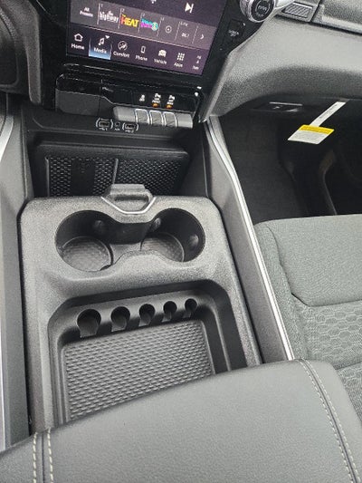 2026 RAM 1500 Big Horn 4x4 Crew Cab 5'7" Box