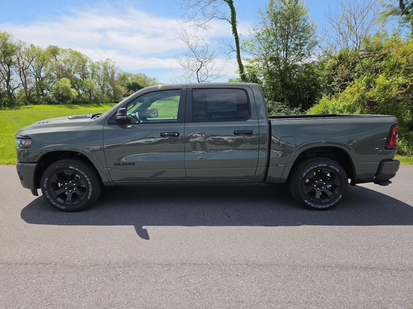 2026 RAM 1500 Big Horn 4x4 Crew Cab 5'7" Box
