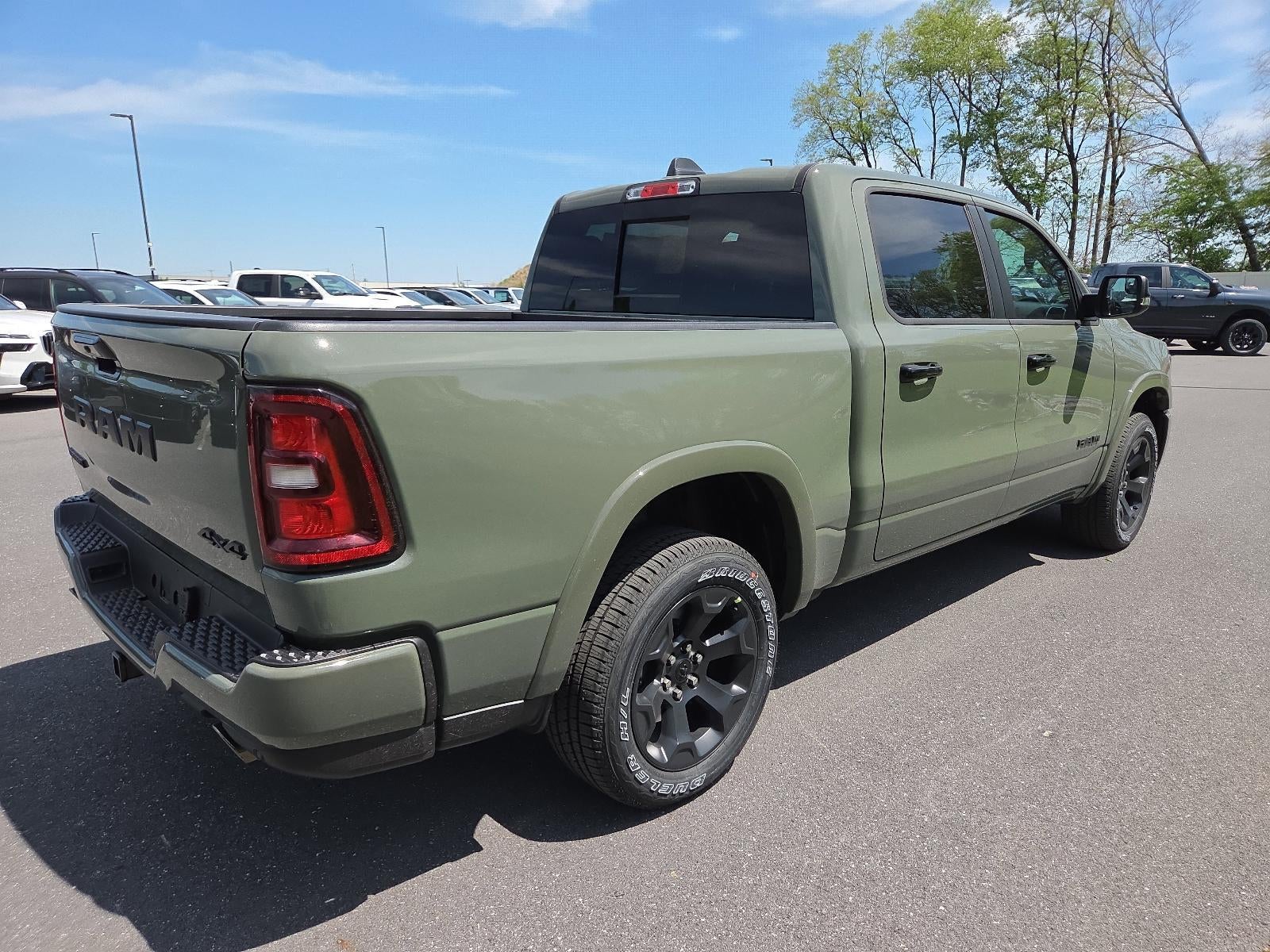 2026 RAM 1500 Big Horn 4x4 Crew Cab 5'7" Box