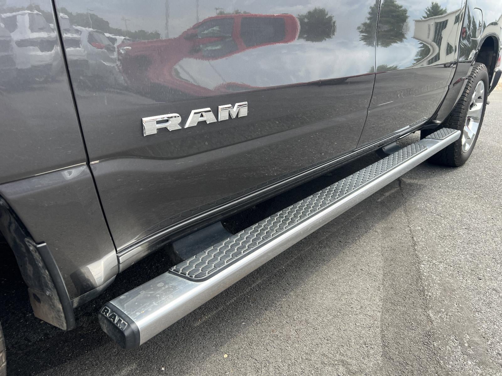 2022 RAM 1500 Big Horn 4x4 Crew Cab 5'7" Box