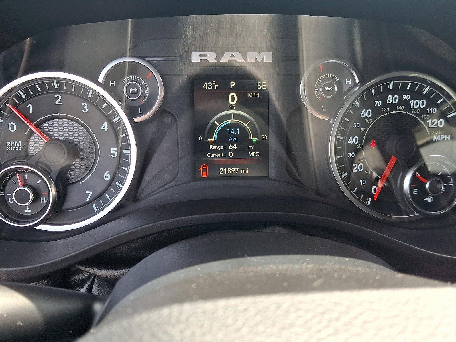 2023 RAM 1500 Big Horn 4x4 Crew Cab 5'7" Box