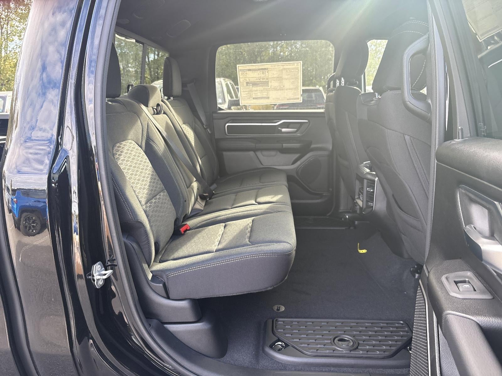 2026 RAM 1500 Big Horn 4x4 Crew Cab 5'7" Box