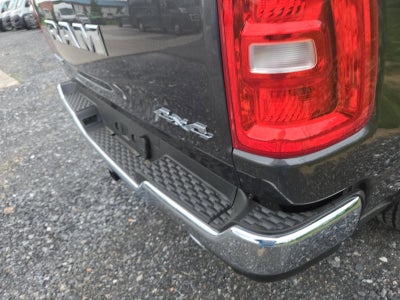 2026 RAM 1500 Big Horn 4x4 Crew Cab 5'7" Box