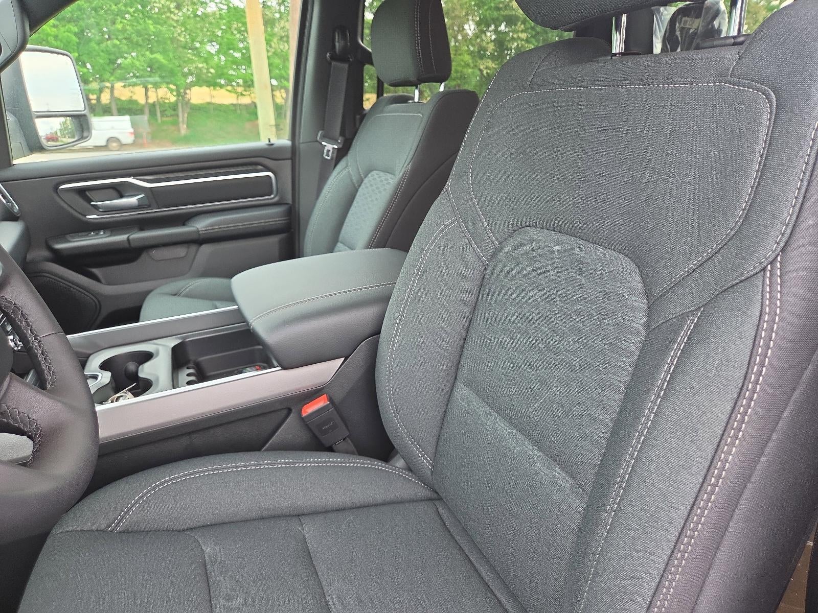 2026 RAM 1500 Big Horn 4x4 Crew Cab 5'7" Box