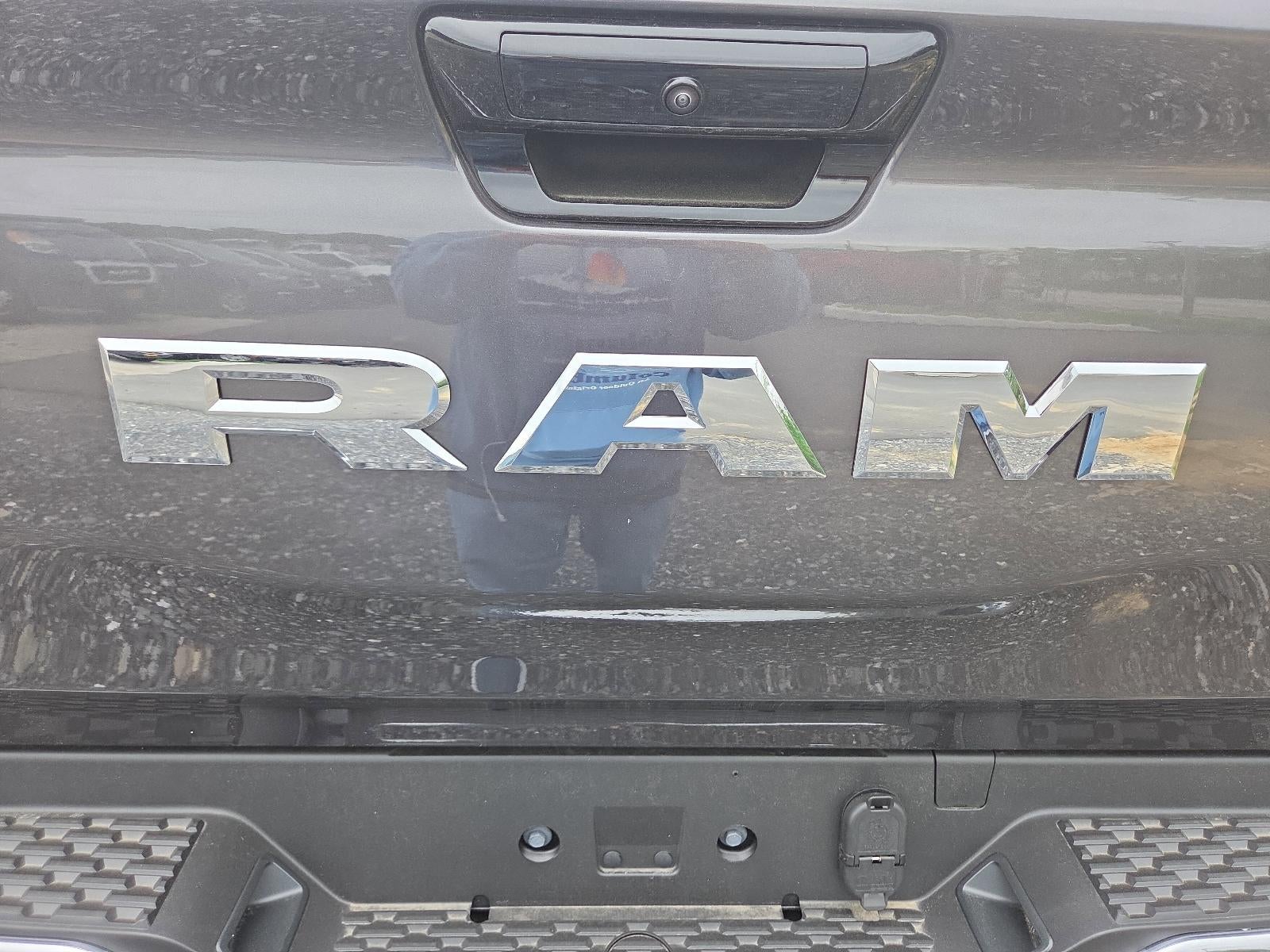 2026 RAM 1500 Big Horn 4x4 Crew Cab 5'7" Box