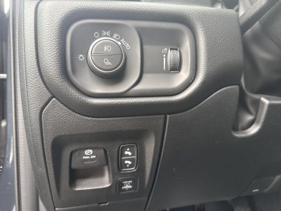 2026 RAM 1500 Big Horn 4x4 Crew Cab 5'7" Box