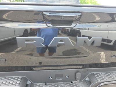 2026 RAM 1500 Big Horn 4x4 Crew Cab 5'7" Box